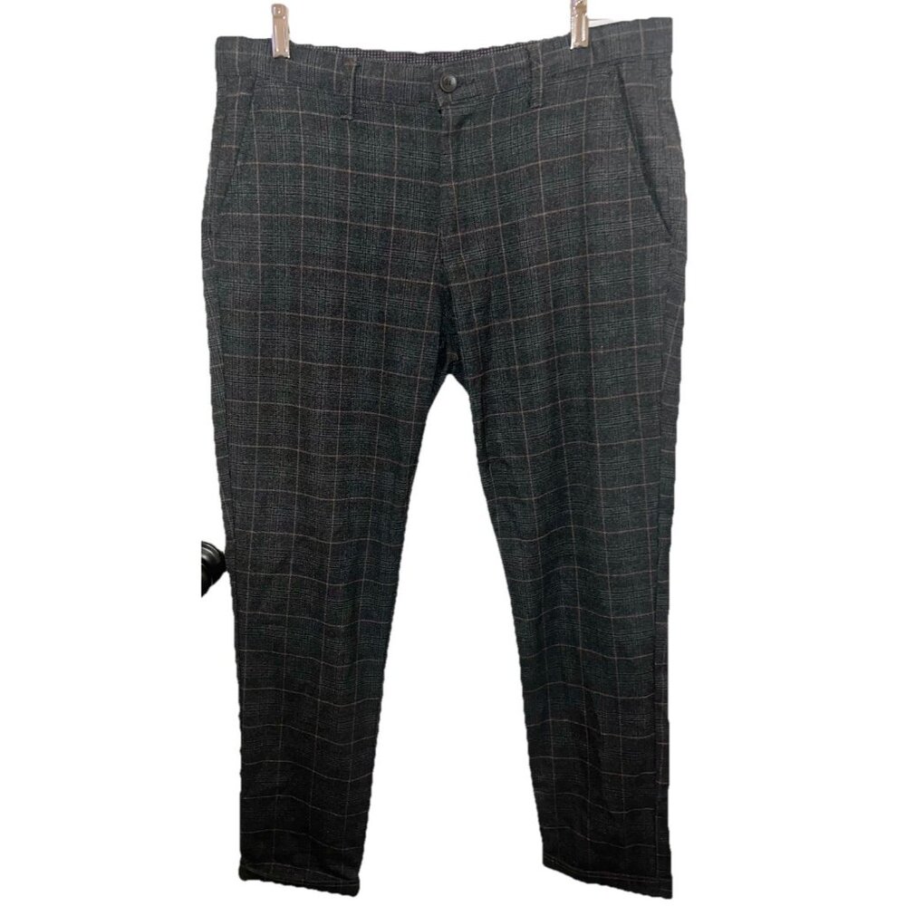 LCW vision Cropped Slim Fit Cuffed Plaid Pants Women’s Sz 34 (measures 35”x 29”)